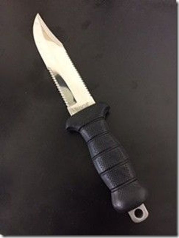 Kniv, Seki Delux